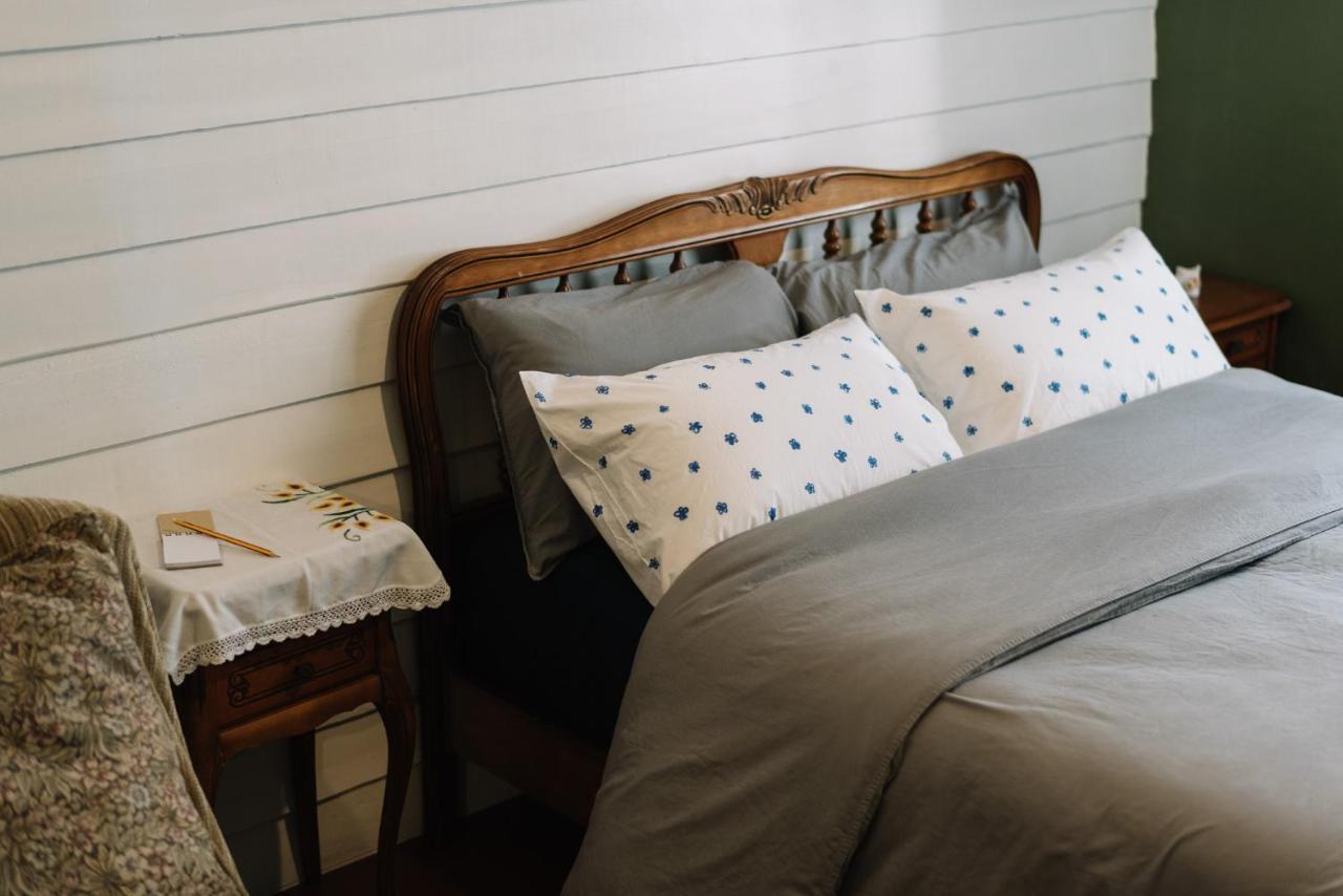 Lhong Yaowarat Hostel Bangkok Ngoại thất bức ảnh